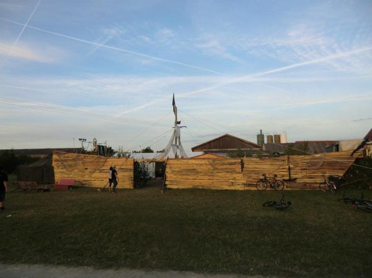 306314_447049741984561_908678049_n